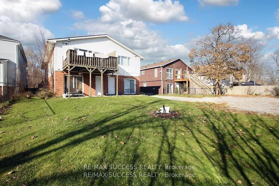 Photo 9 of 32 & 34 River Street, Thorold, Port Robinson — HOMEH