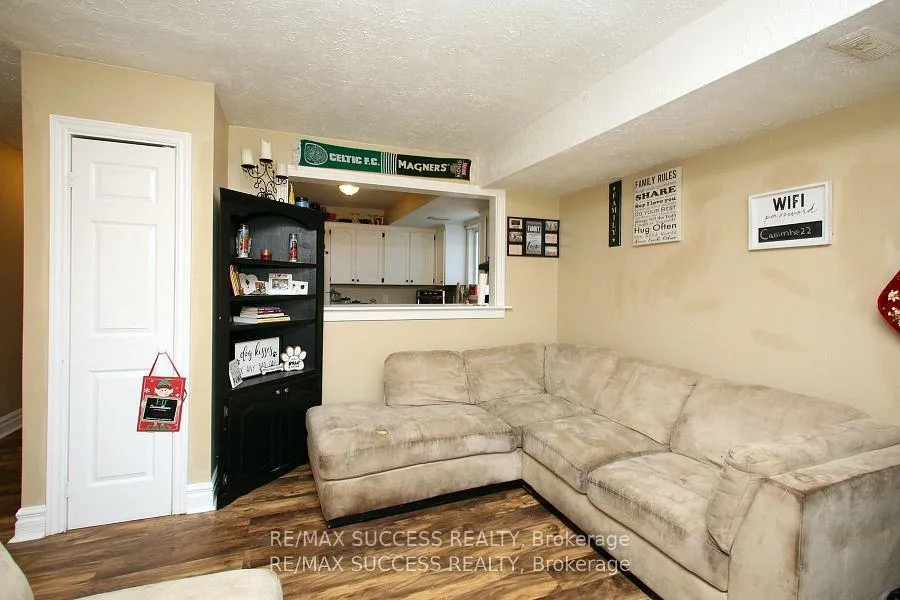 Photo 11 of 32 & 34 River Street, Thorold, Port Robinson — HOMEH
