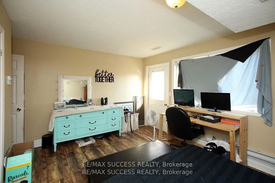 Photo 13 of 32 & 34 River Street, Thorold, Port Robinson — HOMEH