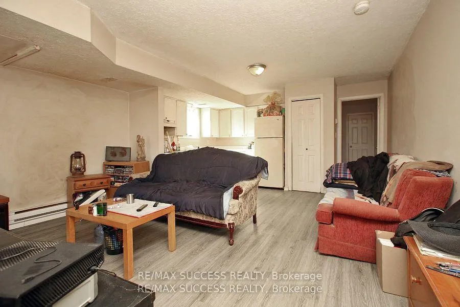 Photo 17 of 32 & 34 River Street, Thorold, Port Robinson — HOMEH