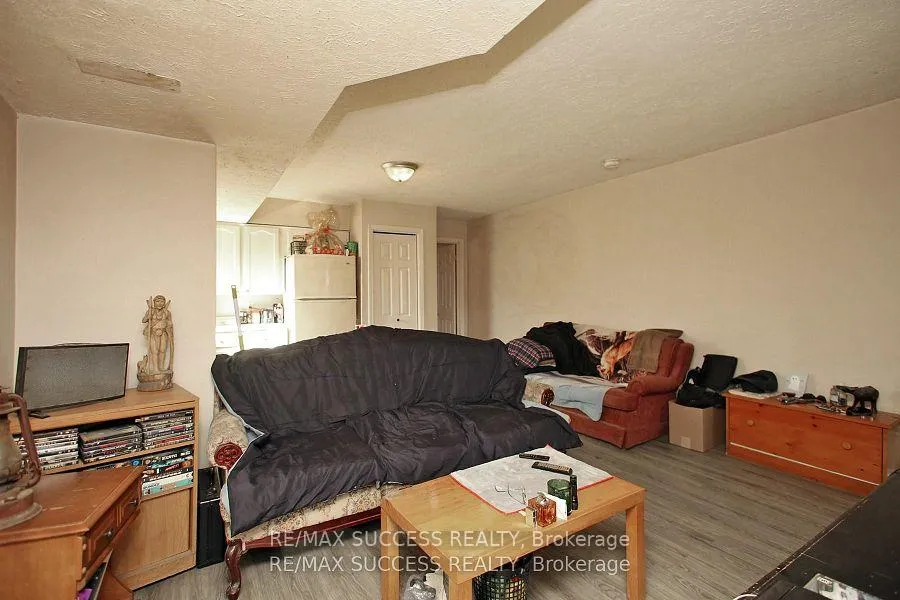 Photo 19 of 32 & 34 River Street, Thorold, Port Robinson — HOMEH