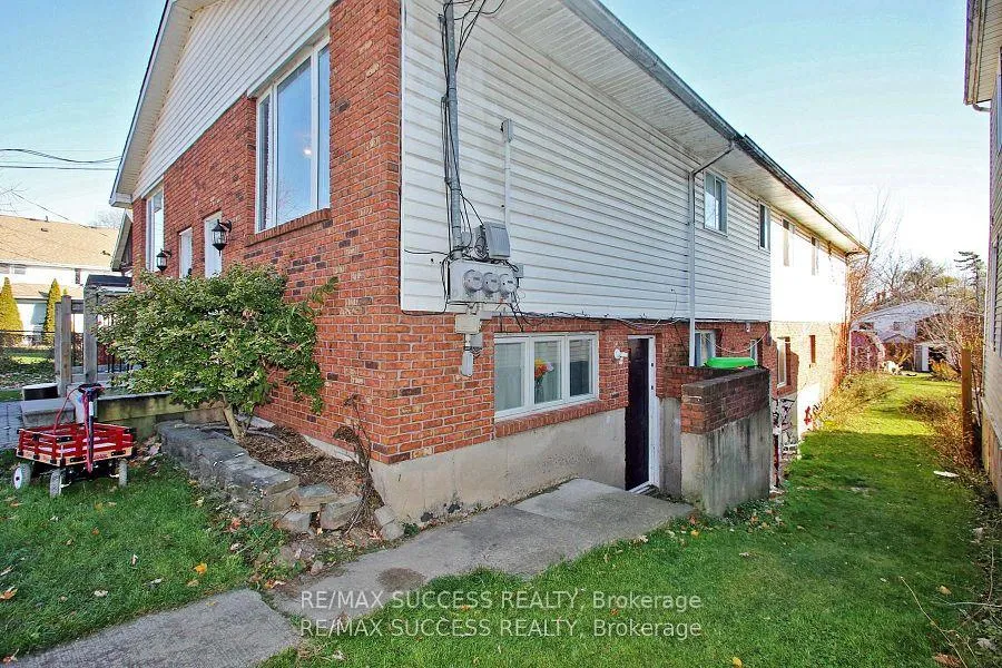Photo 46 of 32 & 34 River Street, Thorold, Port Robinson — HOMEH