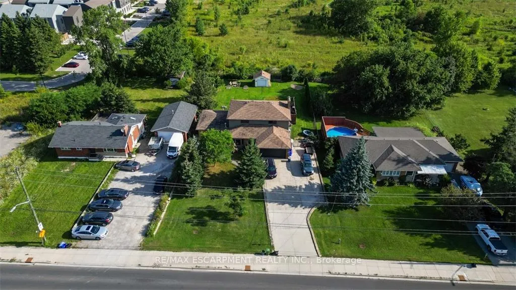 Photo 14 of 1873 Rymal Road E, Hamilton, Stoney Creek Mountain — HOMEH