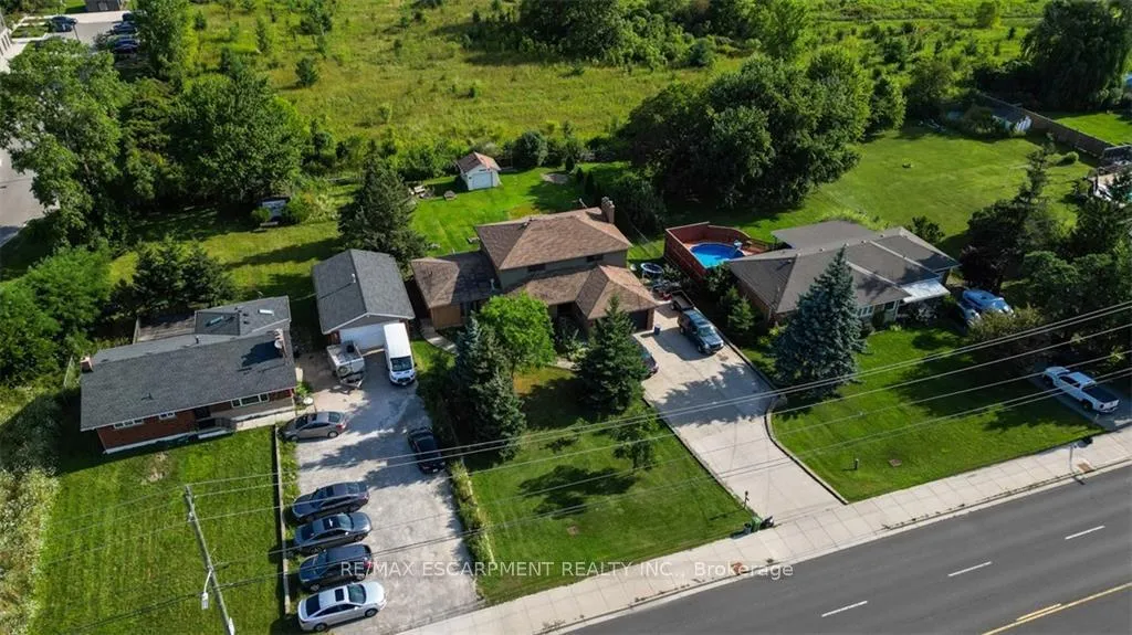 Photo 15 of 1873 Rymal Road E, Hamilton, Stoney Creek Mountain — HOMEH
