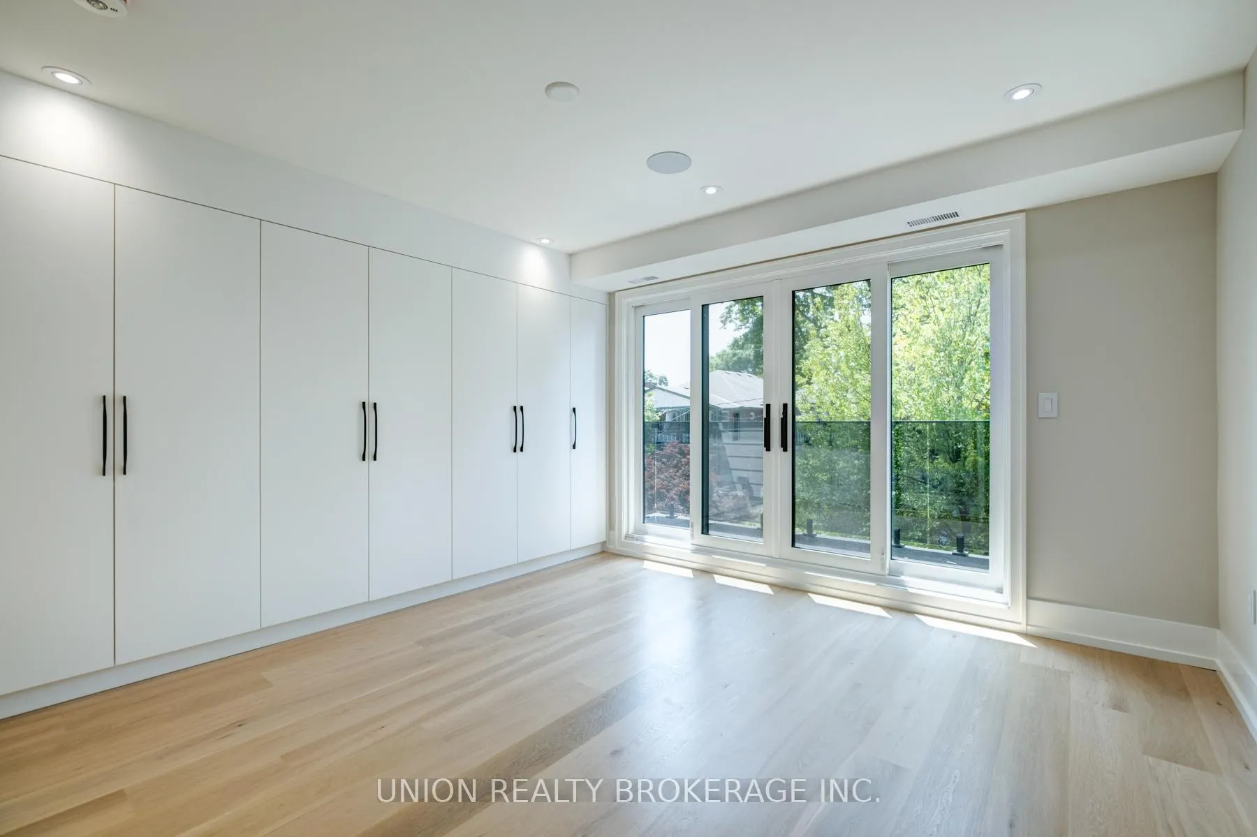 Photo 15 of 59 Glen Manor Drive, Toronto, The Beaches — HOMEH