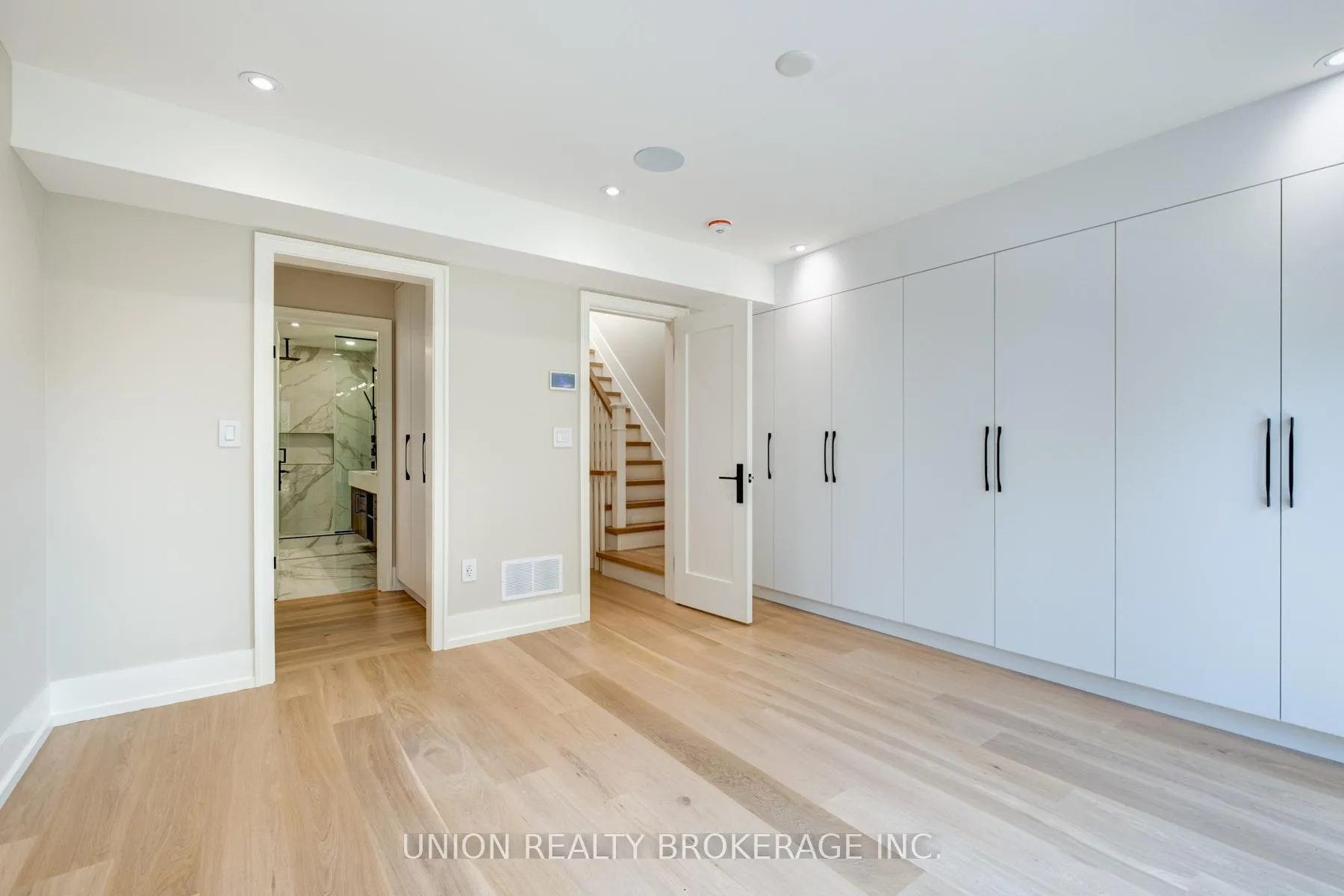 Photo 16 of 59 Glen Manor Drive, Toronto, The Beaches — HOMEH