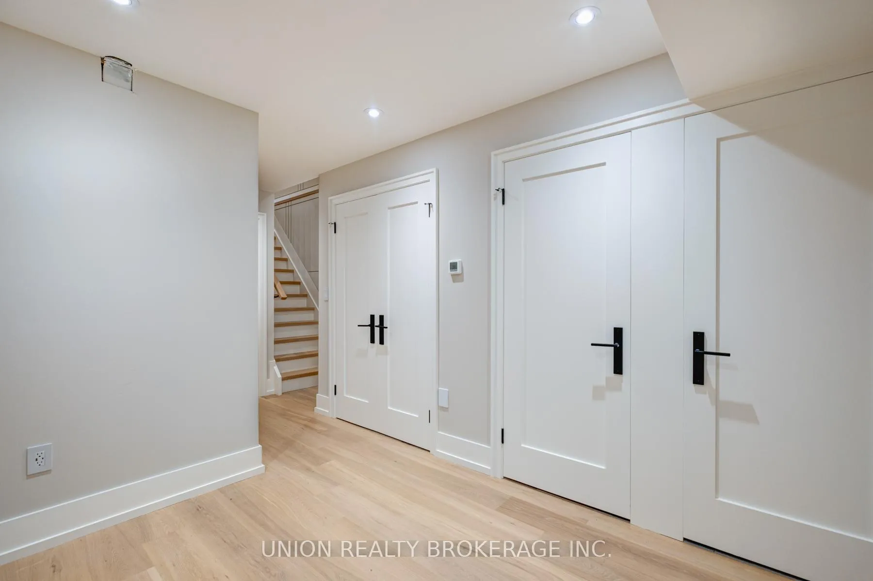 Photo 24 of 59 Glen Manor Drive, Toronto, The Beaches — HOMEH