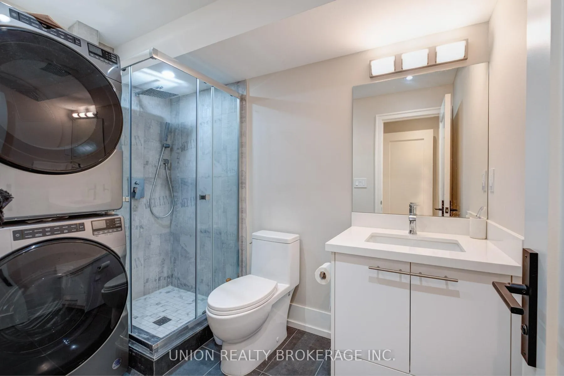Photo 28 of 59 Glen Manor Drive, Toronto, The Beaches — HOMEH