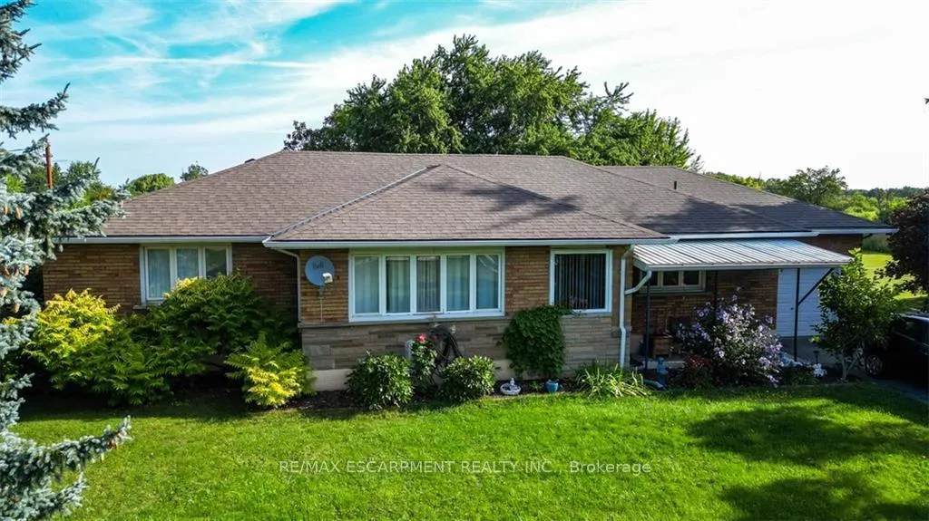 Photo 5 of 1877 Rymal Road E, Hamilton, Stoney Creek Mountain — HOMEH