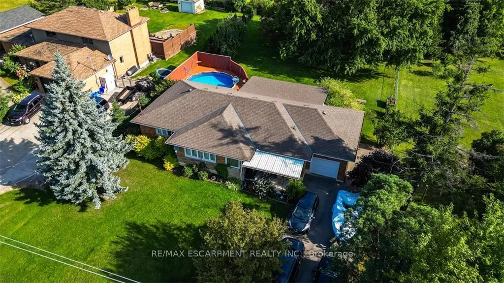 Photo 6 of 1877 Rymal Road E, Hamilton, Stoney Creek Mountain — HOMEH