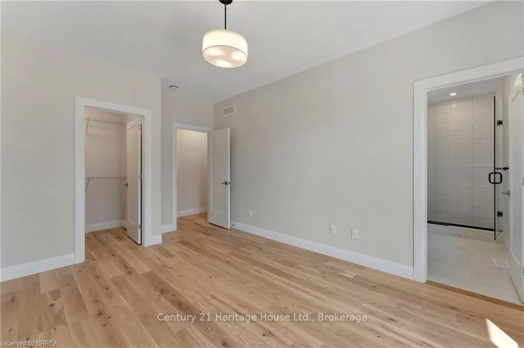 Photo 22 of 44 Cedar Street, Brant, Paris — HOMEH