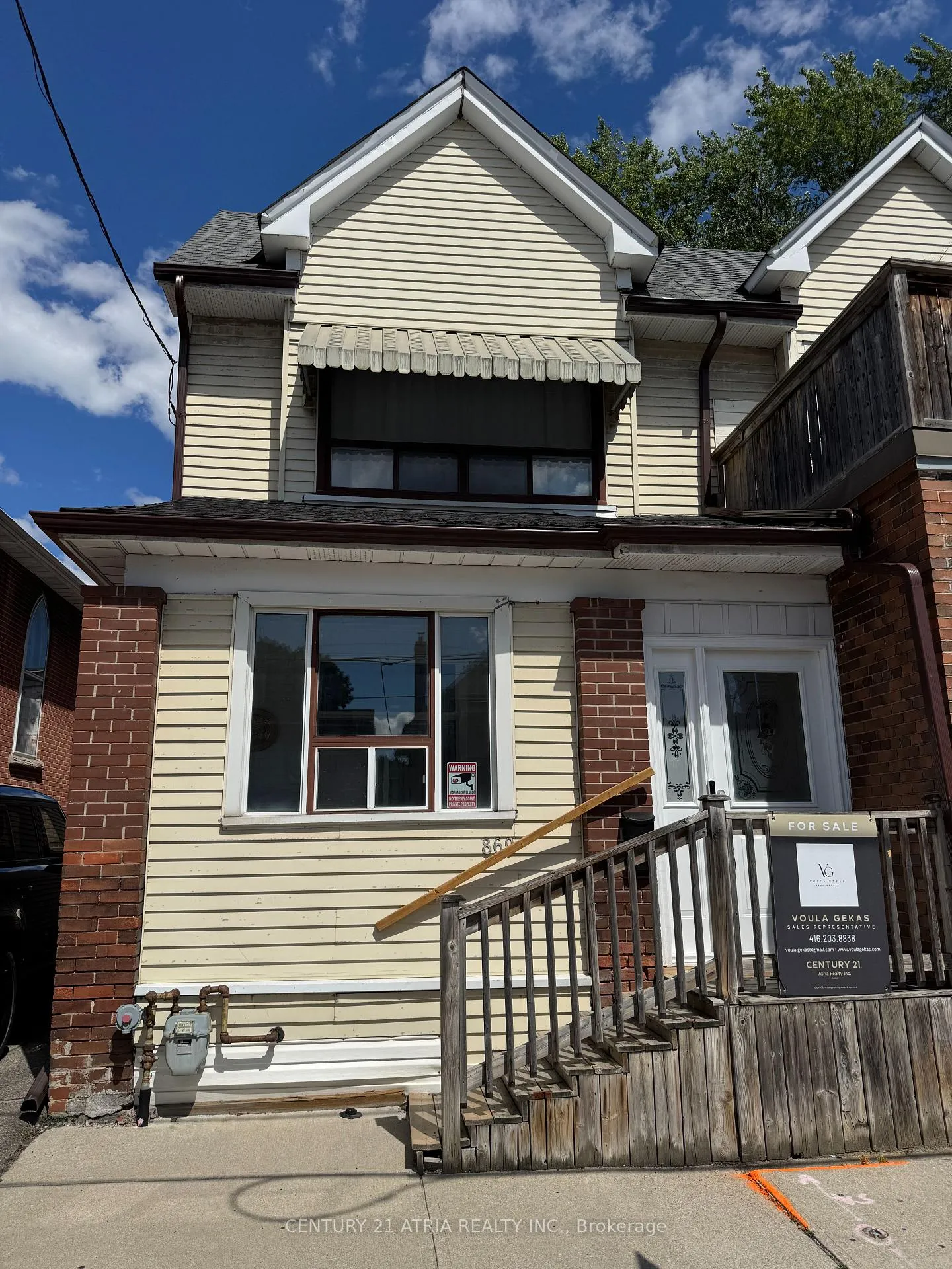 Photo 1 of 869 Pape Avenue E, Toronto, Danforth Village-East York — HOMEH