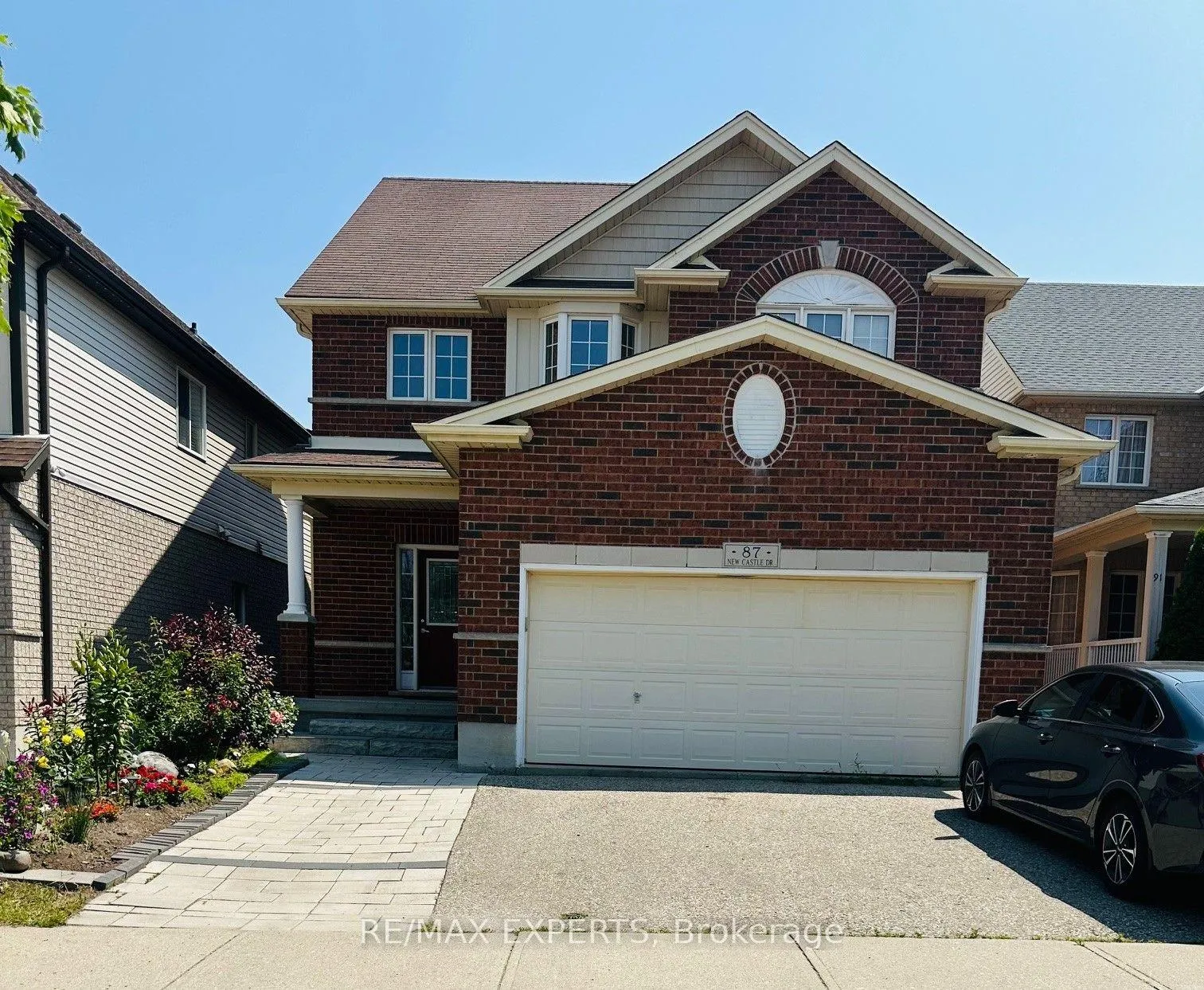 Front of 87 Newcastle Drive W