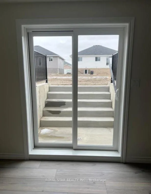 Photo 18 of 384 Hemlock Lane, Lakeshore — HOMEH