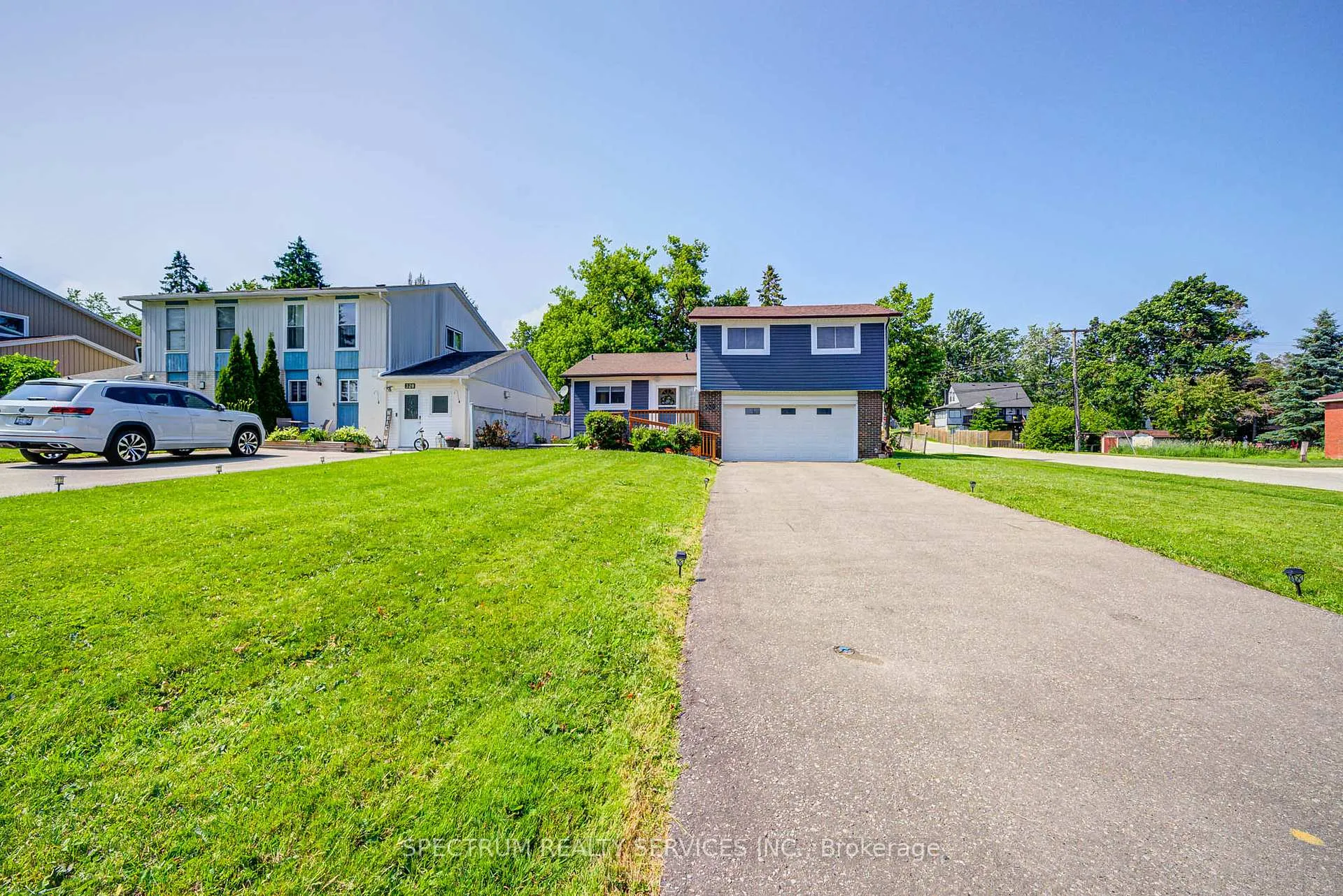 Photo 5 of 330 Centre Street, Shelburne — HOMEH
