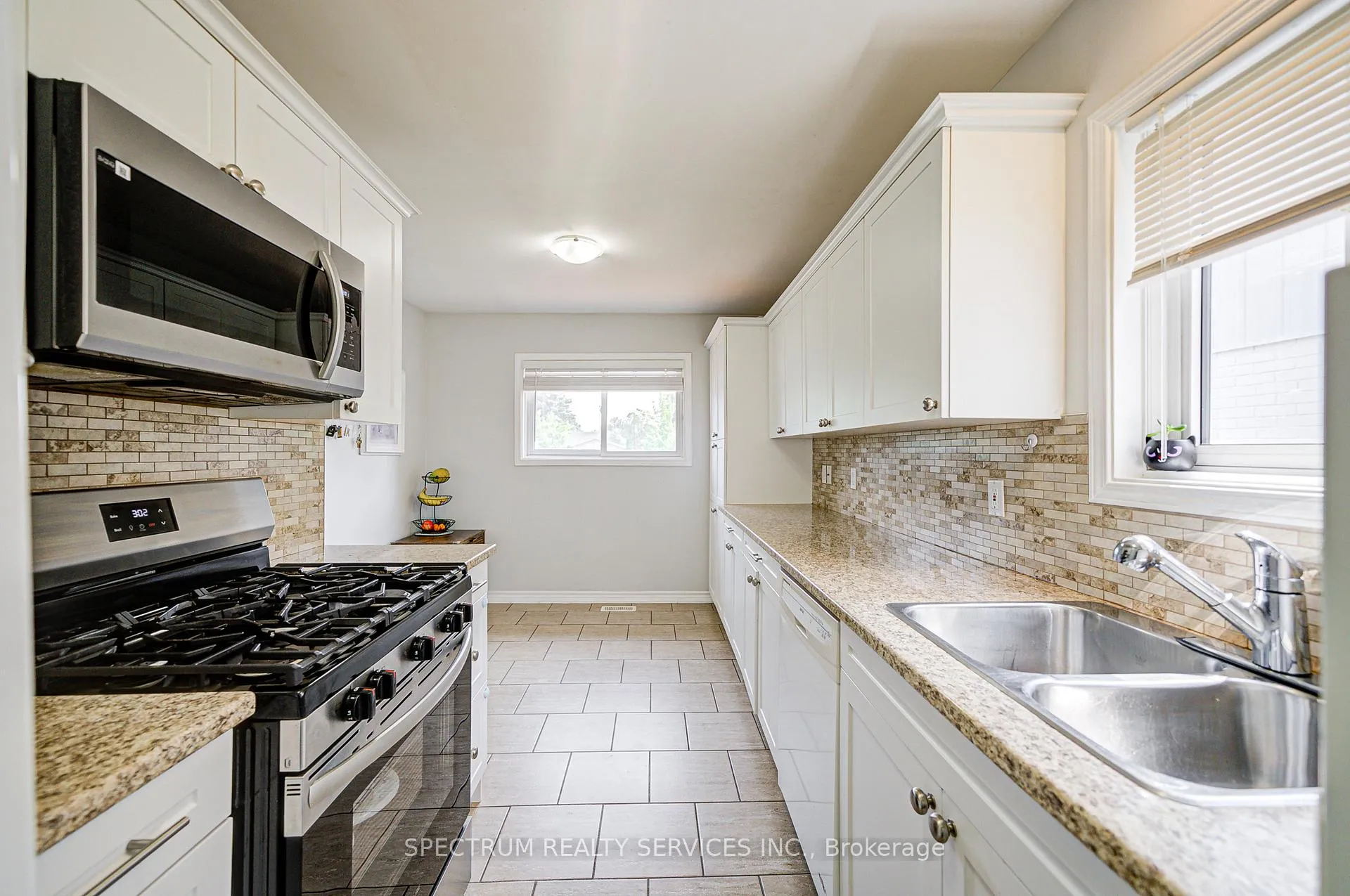 Photo 14 of 330 Centre Street, Shelburne — HOMEH
