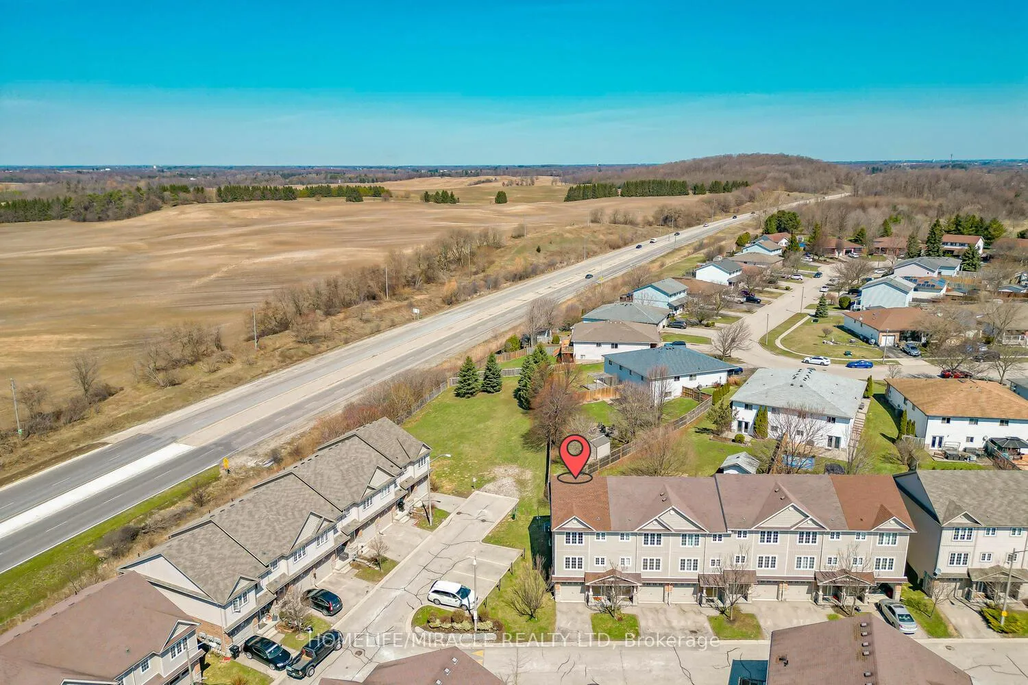 Photo 3 of Unit 52, 355 Fisher Mills Road, Waterloo — HOMEH