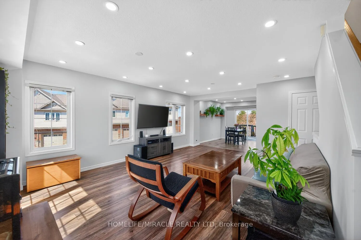 Photo 14 of Unit 52, 355 Fisher Mills Road, Waterloo — HOMEH