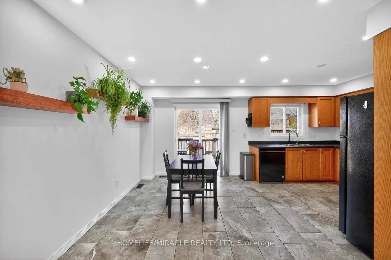 Photo 15 of Unit 52, 355 Fisher Mills Road, Waterloo — HOMEH