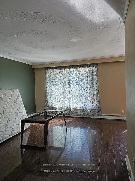 Photo 7 of 12 Marengo (Main Level) Avenue, Scarborough, Eglinton East — HOMEH