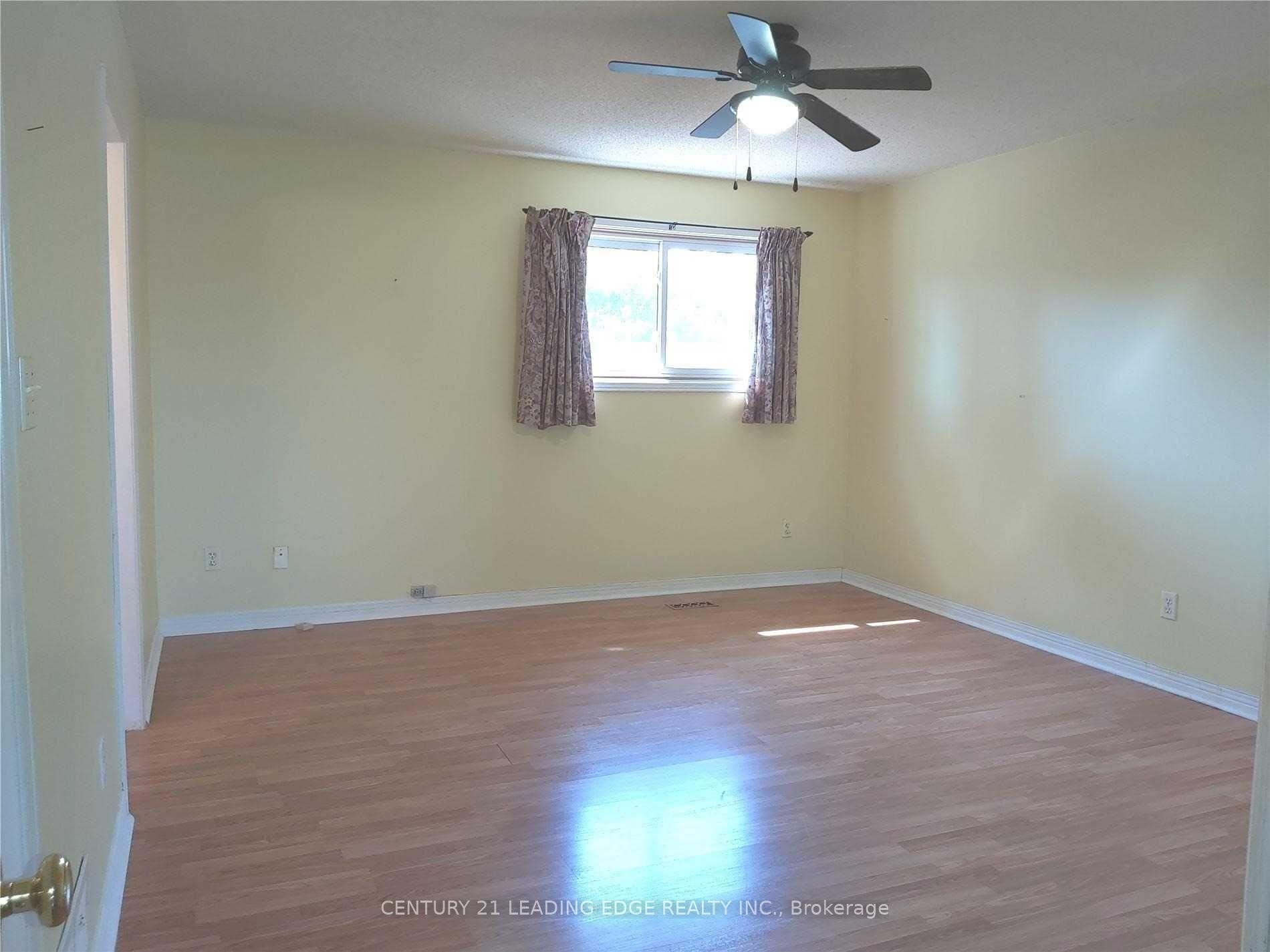 Photo 11 of 39 Stagemaster Crescent, Clarington, Courtice — HOMEH