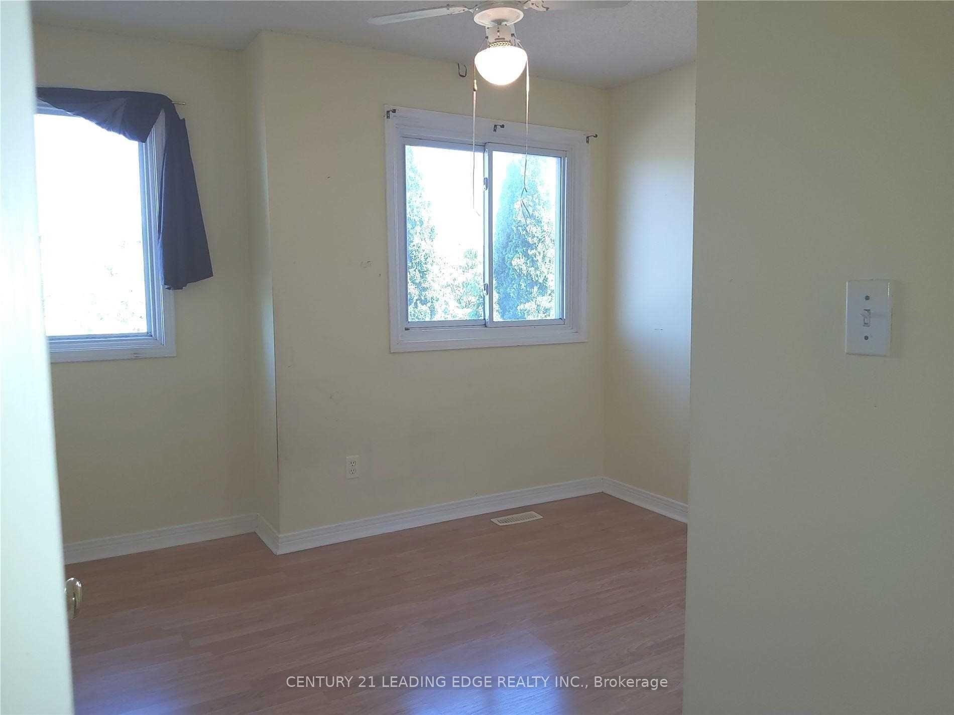 Photo 15 of 39 Stagemaster Crescent, Clarington, Courtice — HOMEH