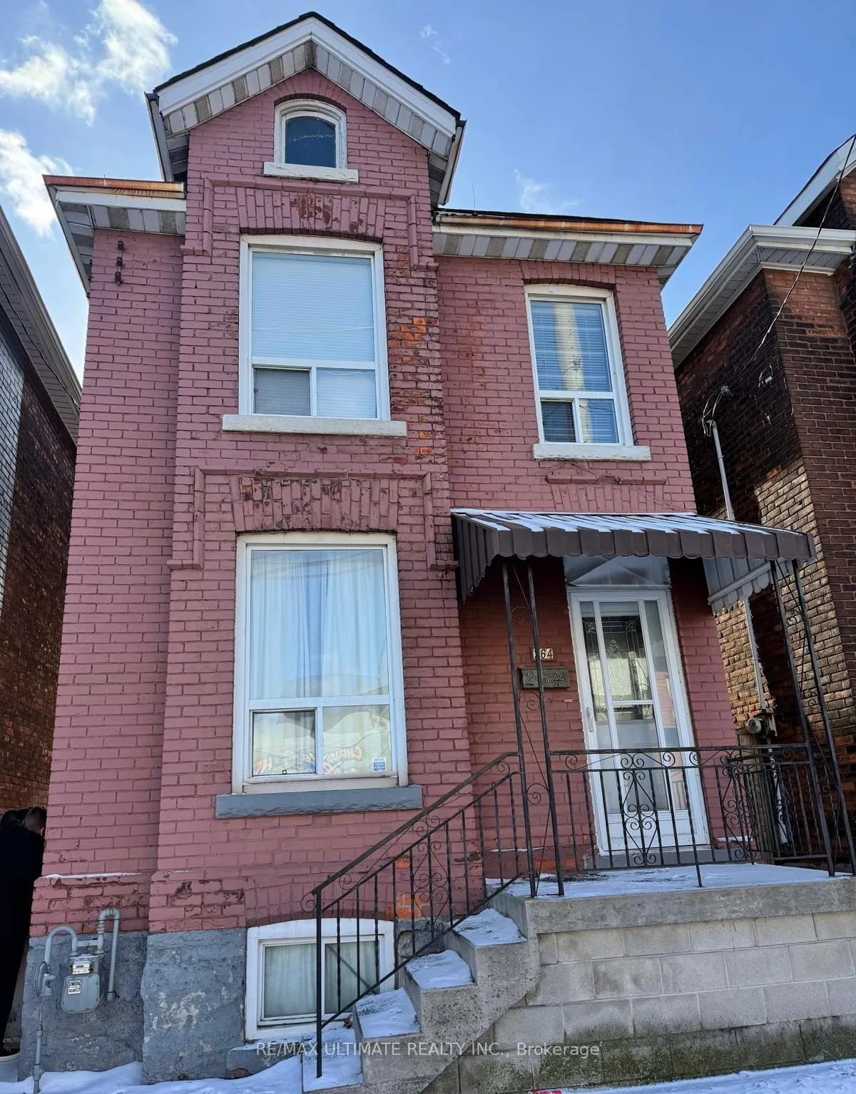 Photo 1 of 264 Cannon Street E, Hamilton, Landsdale — HOMEH