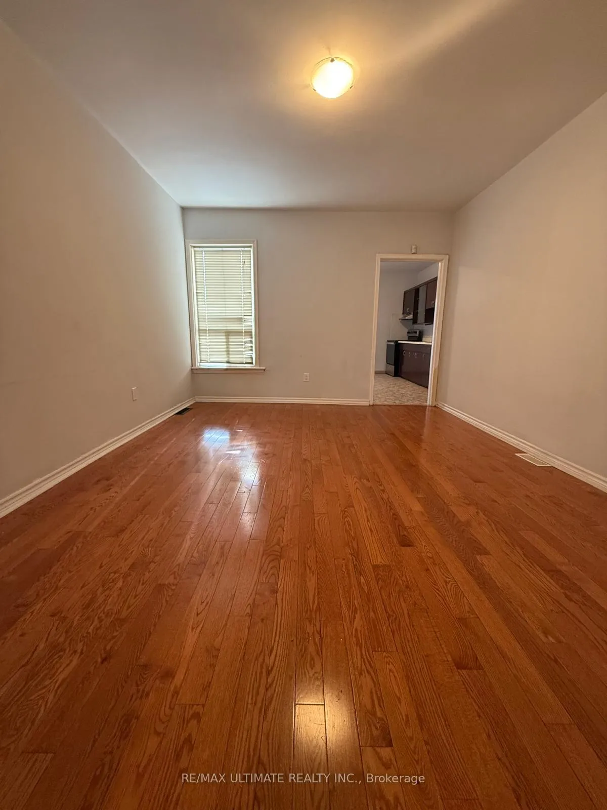 Photo 6 of 264 Cannon Street E, Hamilton, Landsdale — HOMEH