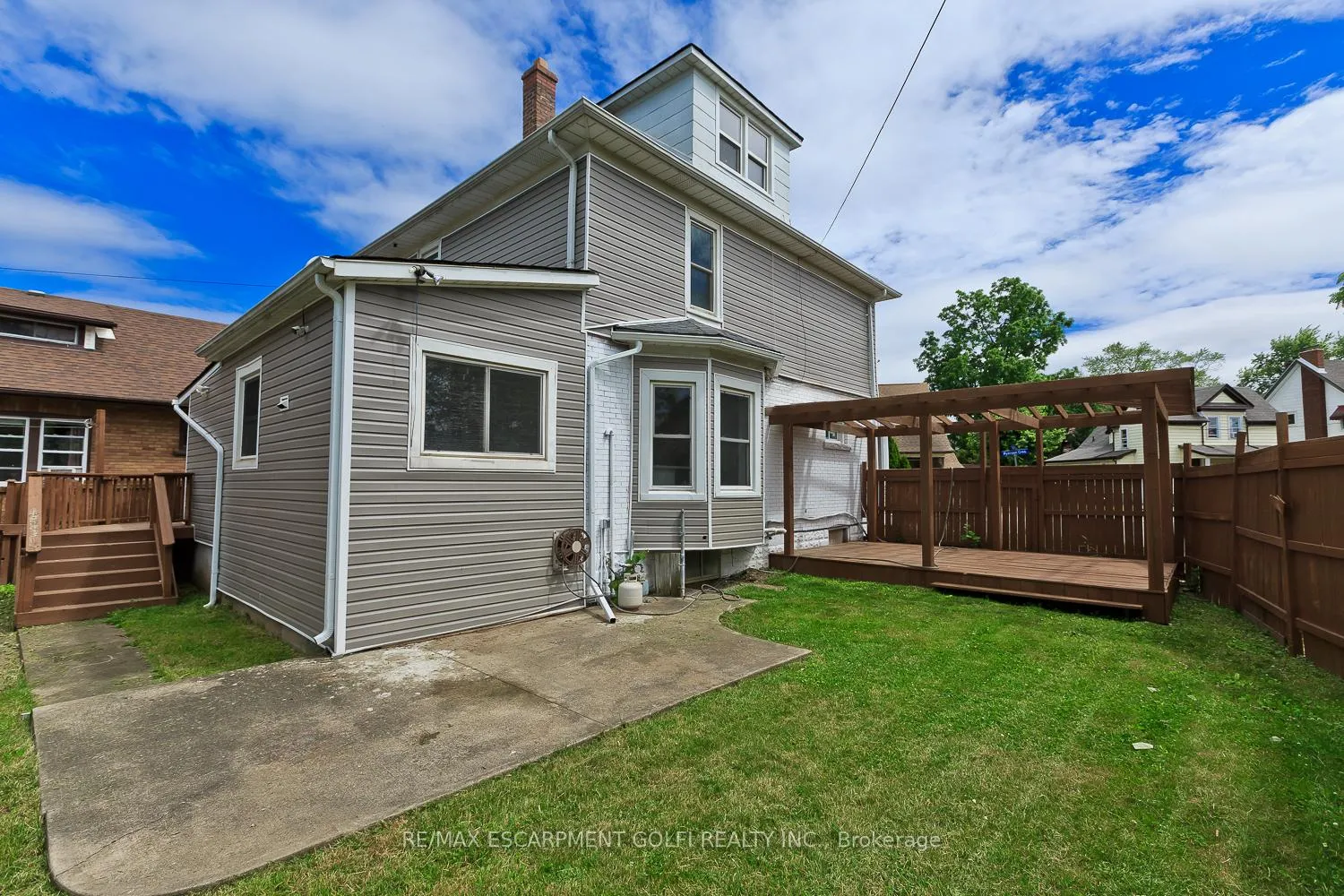 Photo 44 of 4743 Ryerson Crescent, Niagara Falls, Downtown — HOMEH