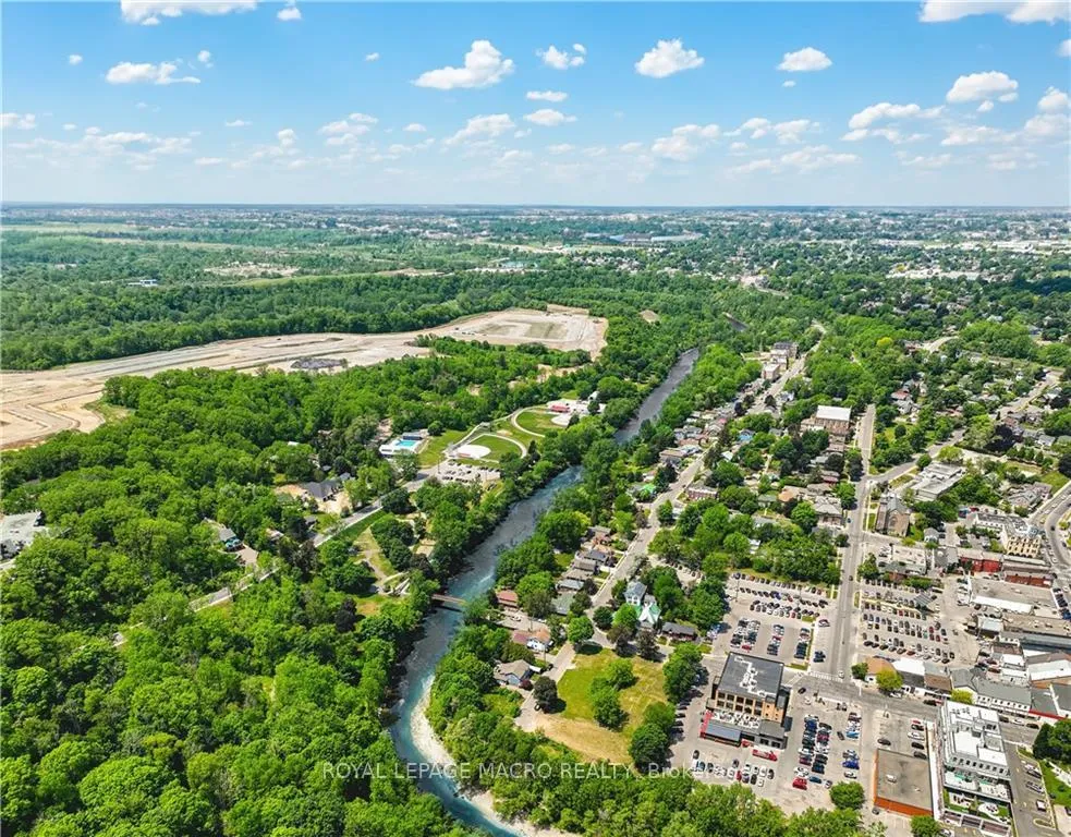 Photo 8 of 104 Gort Avenue, Brant, Paris — HOMEH