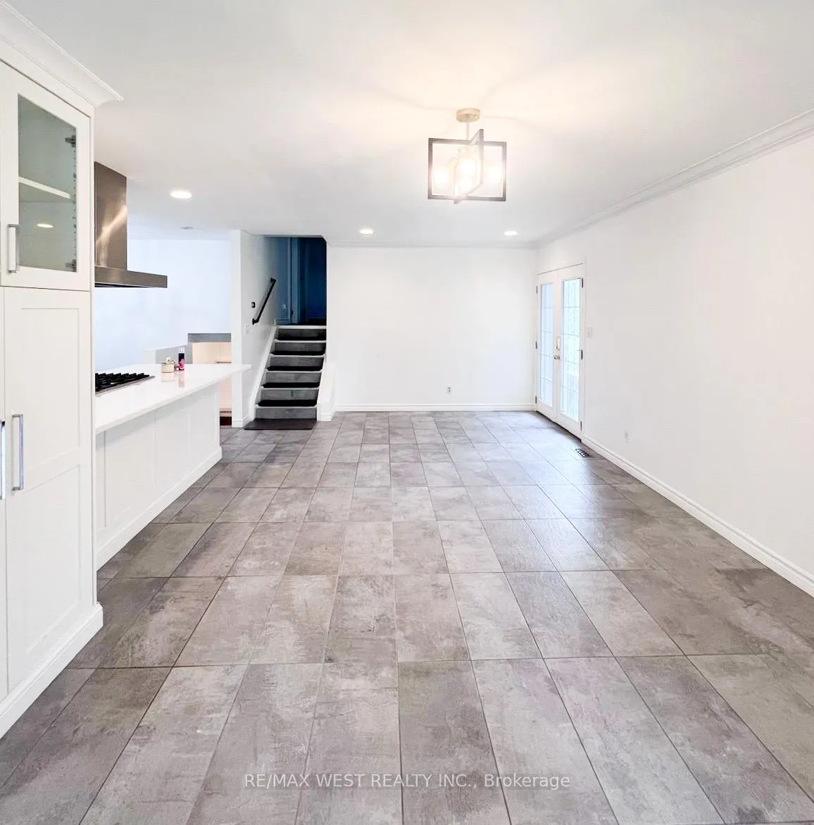 Photo 11 of 13050 St Thomas Street, Tecumseh — HOMEH