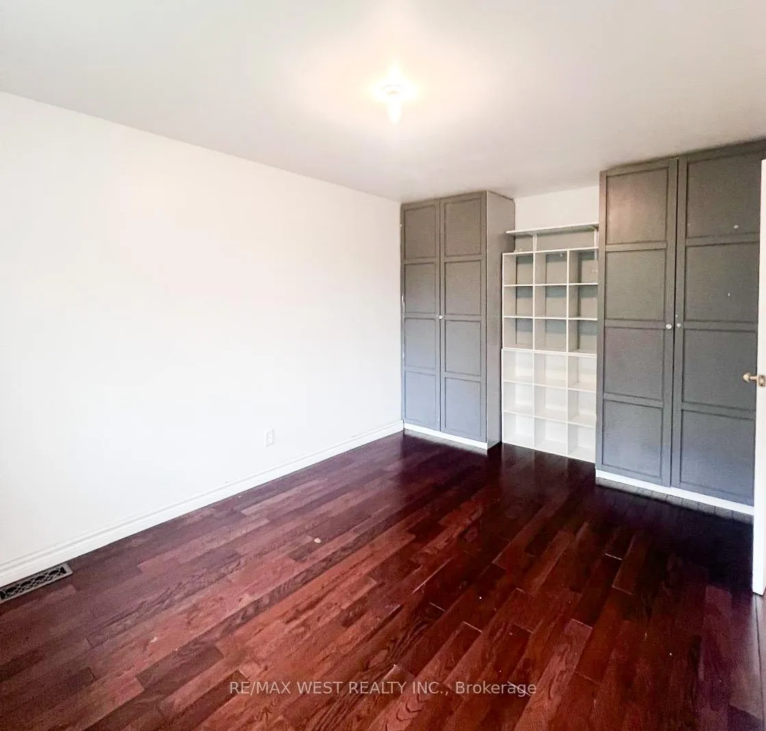 Photo 15 of 13050 St Thomas Street, Tecumseh — HOMEH