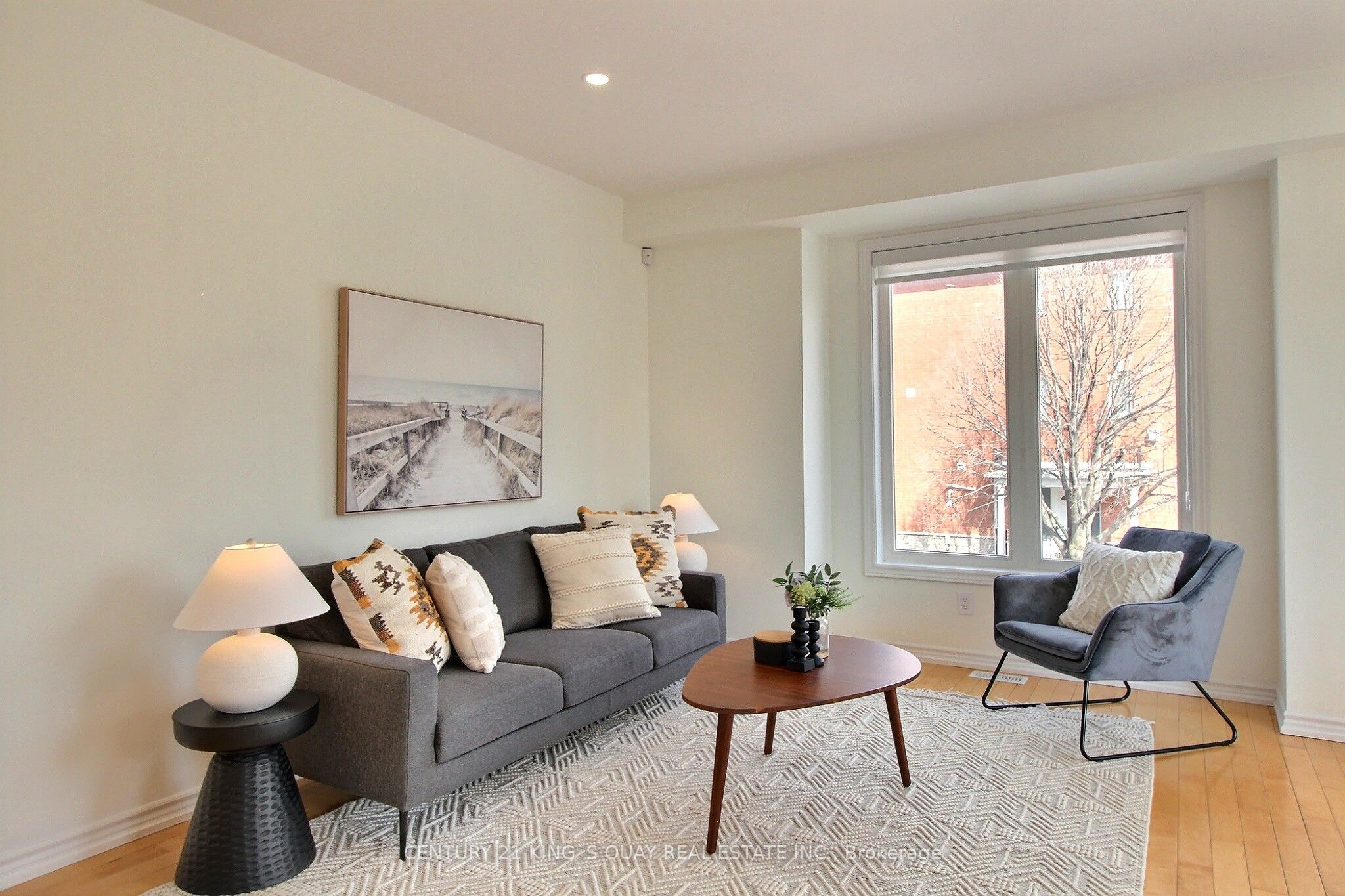 Photo 4 of Unit 36, 40 Leitchcroft Crescent, Markham, Commerce Valley — HOMEH