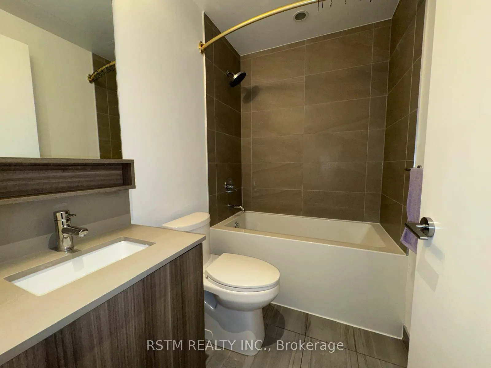 Photo 6 of Unit 4312, 5 Buttermill Avenue, Vaughan, Vaughan Corporate Centre — HOMEH