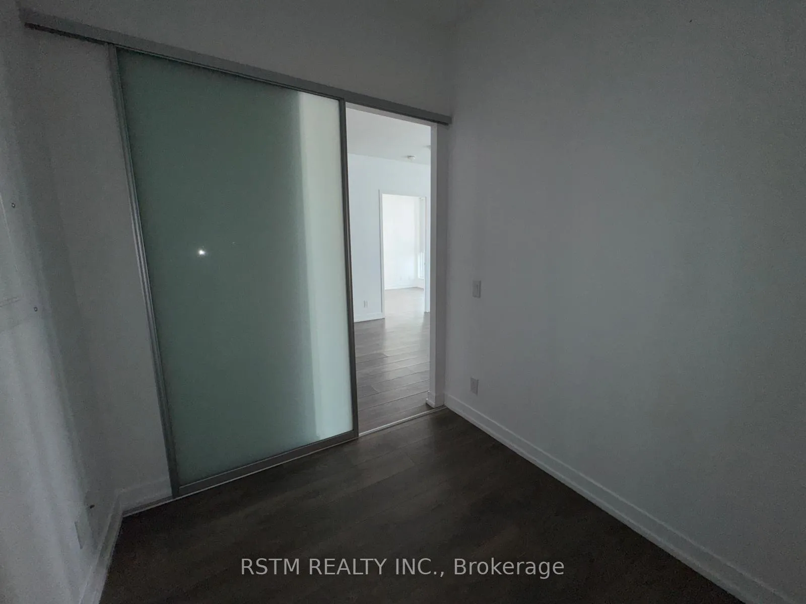 Photo 11 of Unit 4312, 5 Buttermill Avenue, Vaughan, Vaughan Corporate Centre — HOMEH