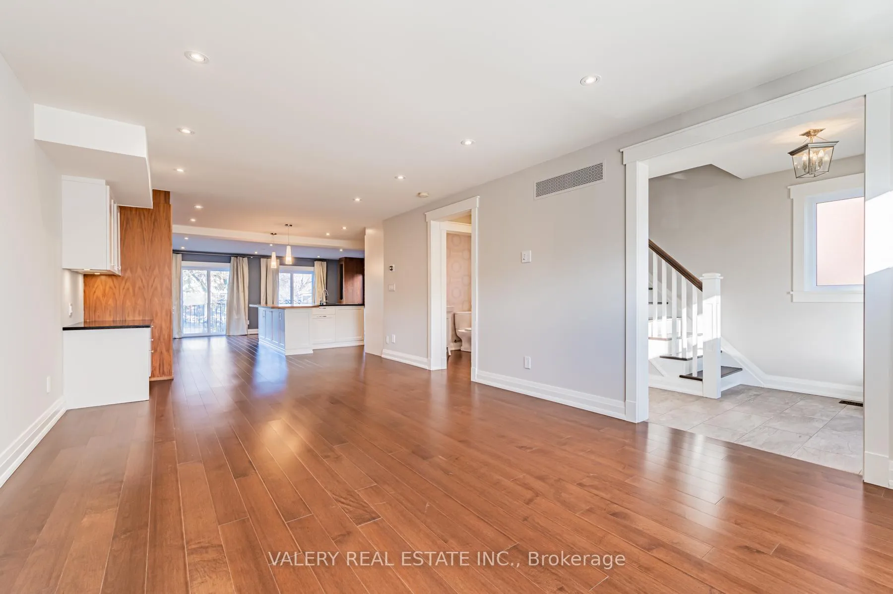 Photo 3 of 30 Bernice Avenue, Toronto, Rockcliffe-Smythe — HOMEH