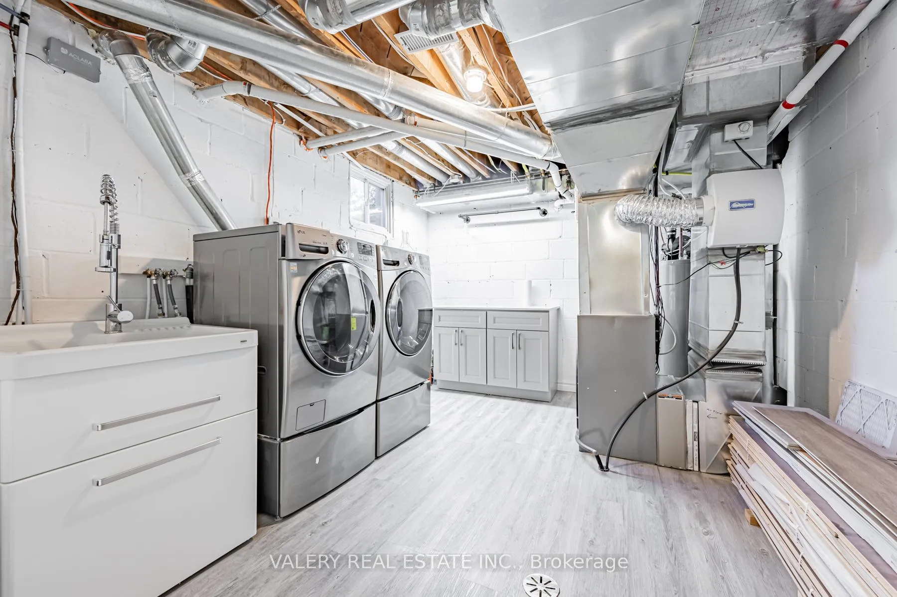 Photo 27 of 30 Bernice Avenue, Toronto, Rockcliffe-Smythe — HOMEH