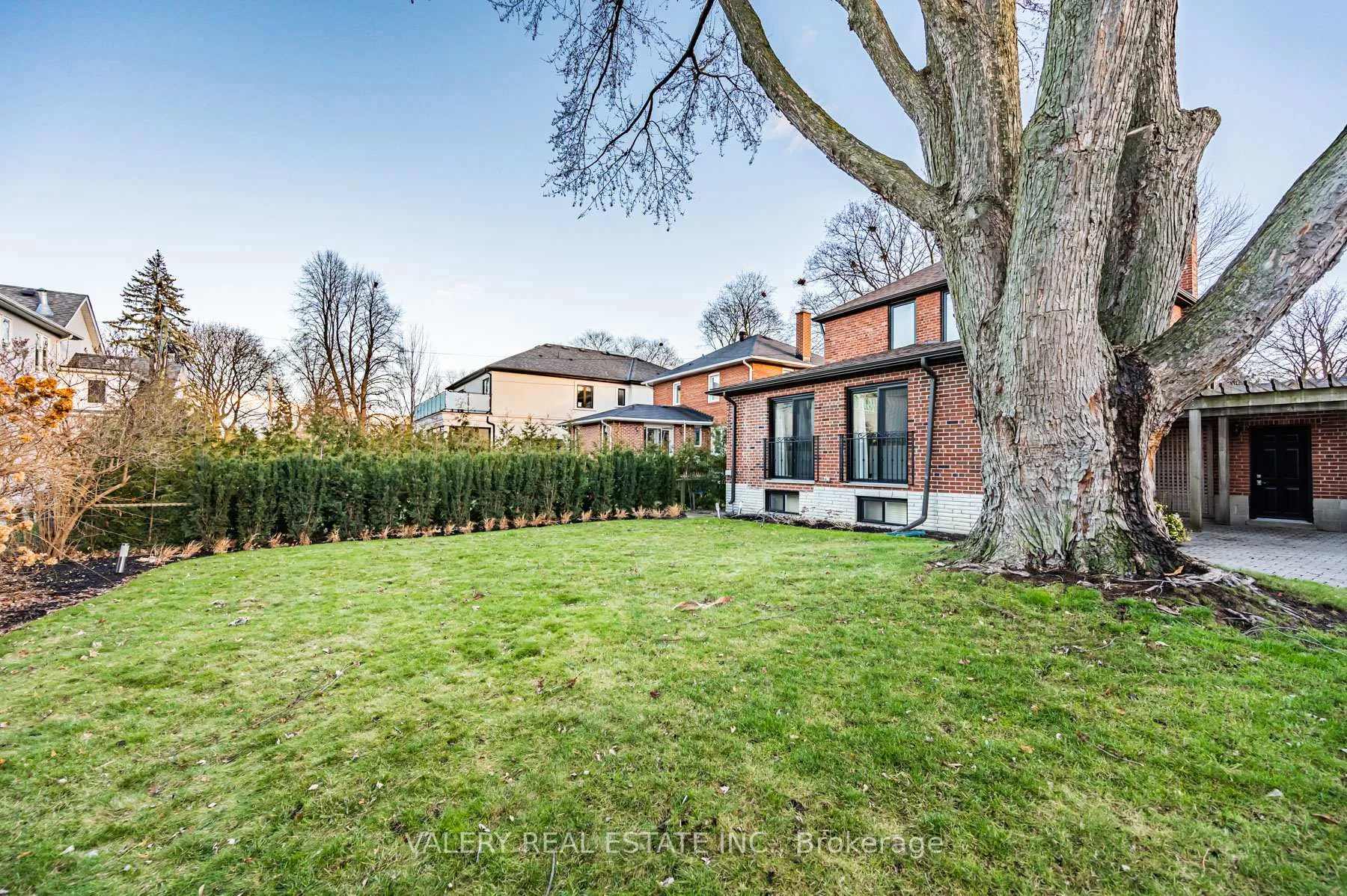 Photo 30 of 30 Bernice Avenue, Toronto, Rockcliffe-Smythe — HOMEH