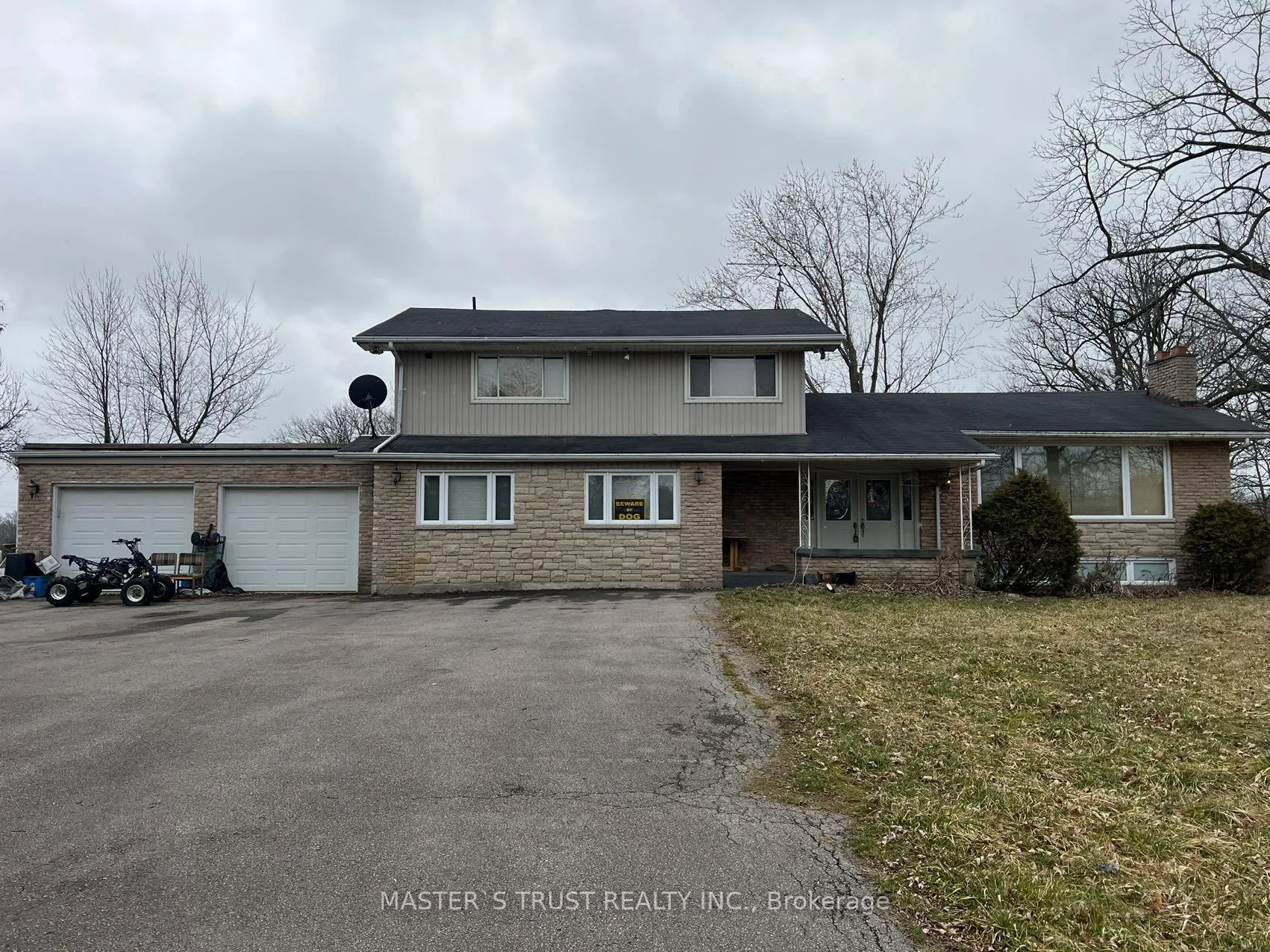 Photo 1 of 8369 Chippewa Road N, Hamilton, Rural Glanbrook — HOMEH
