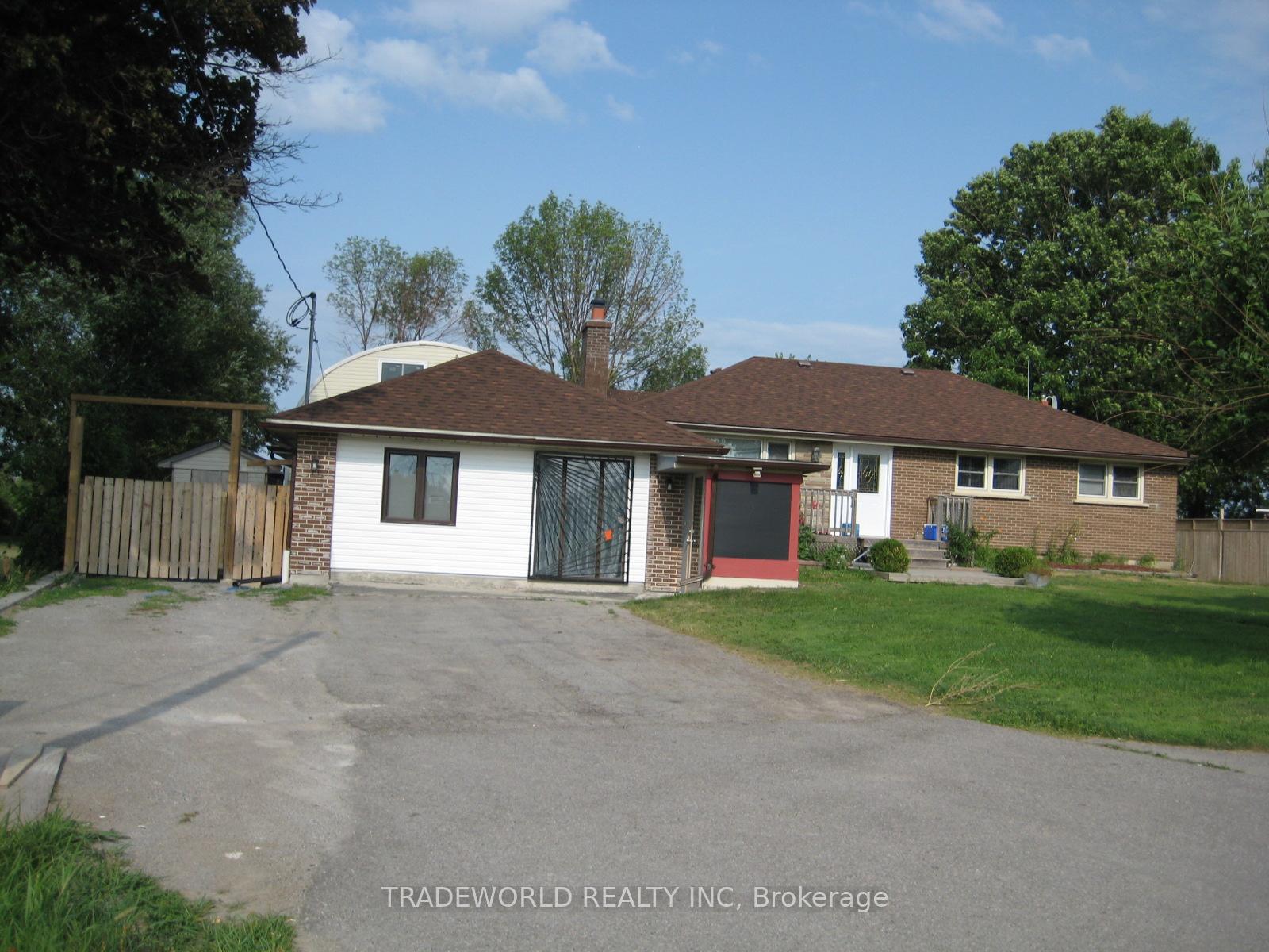 Front of Unit 2, 23497 Woodbine Avenue