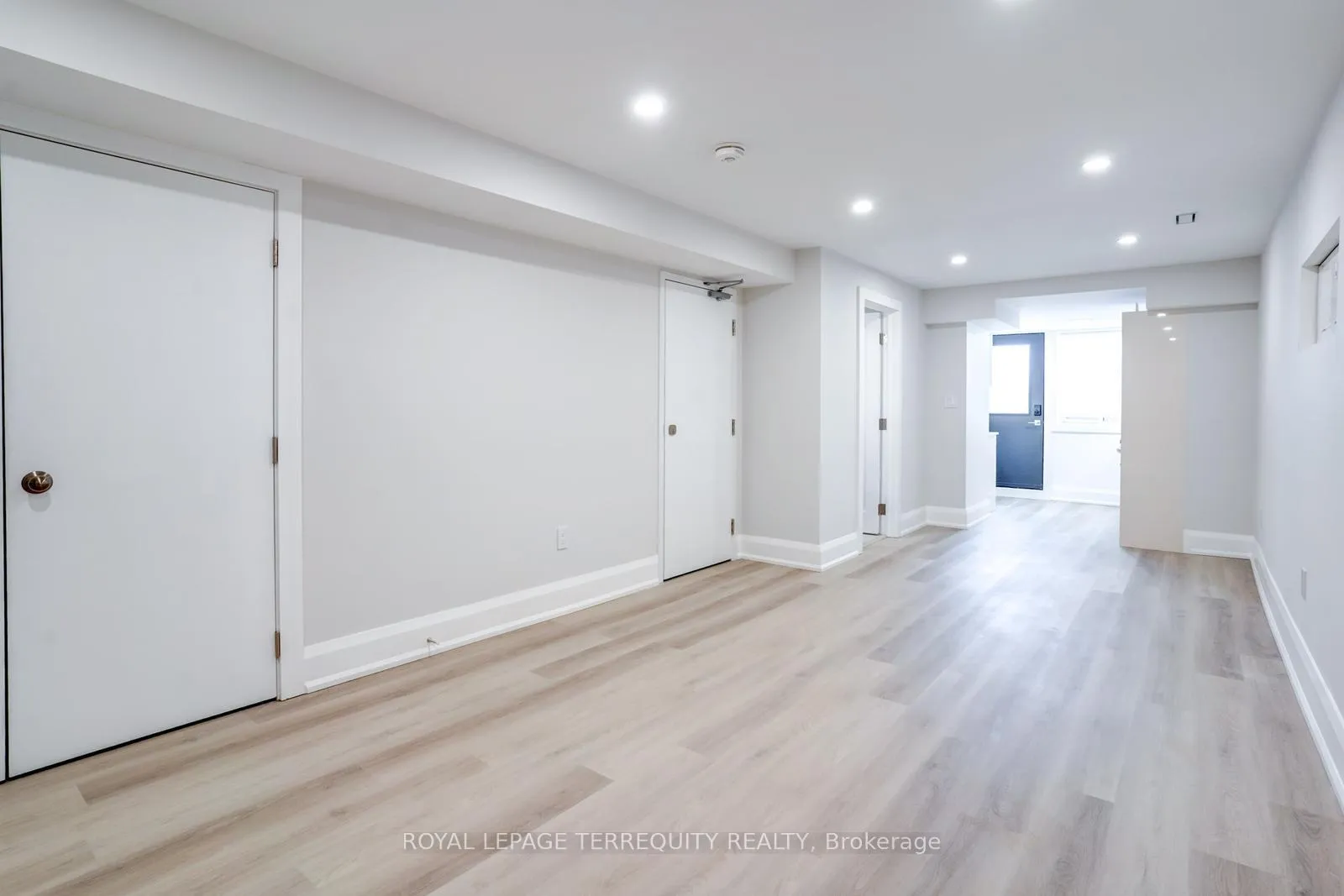 Photo 23 of Unit Lower Level, 208 Bellwoods Avenue, Toronto, Trinity-Bellwoods — HOMEH
