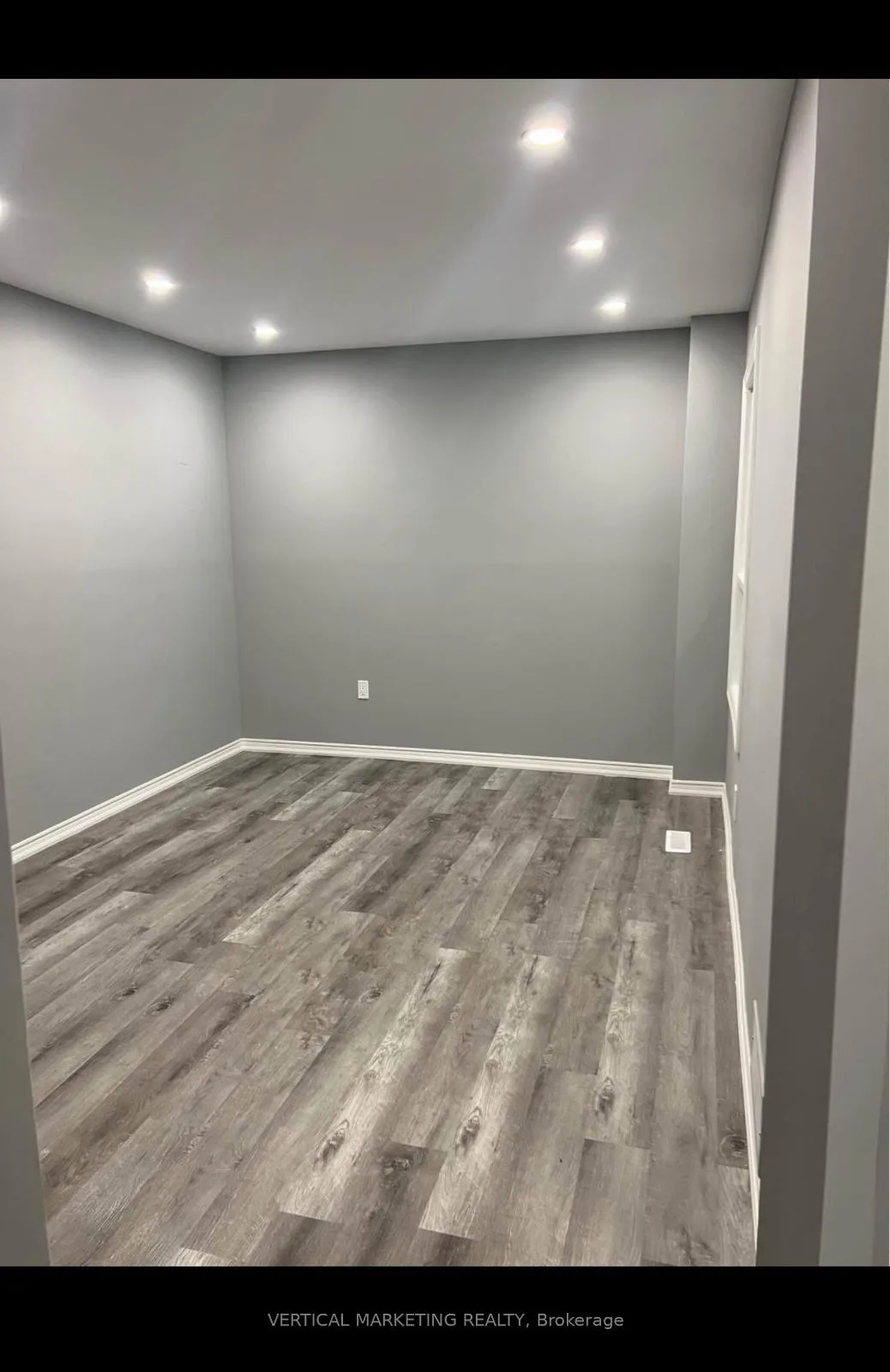 Photo 3 of 2073 Duberry Drive, Pickering, Brock Ridge — HOMEH