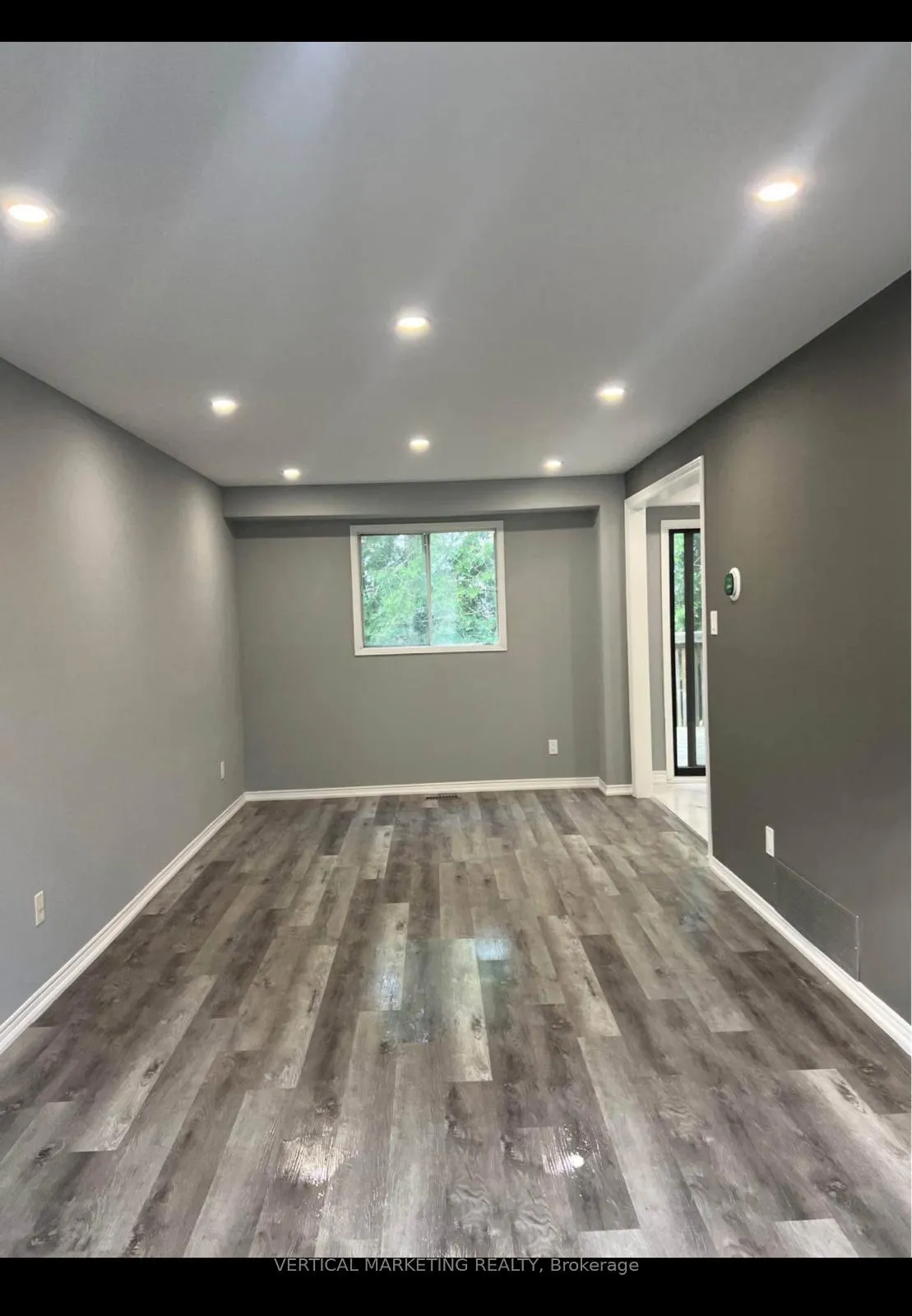Photo 5 of 2073 Duberry Drive, Pickering, Brock Ridge — HOMEH