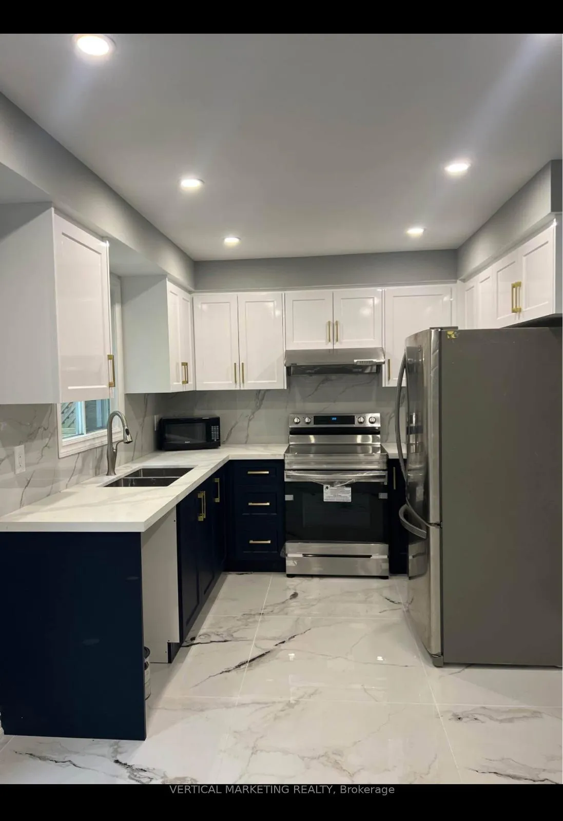 Photo 7 of 2073 Duberry Drive, Pickering, Brock Ridge — HOMEH