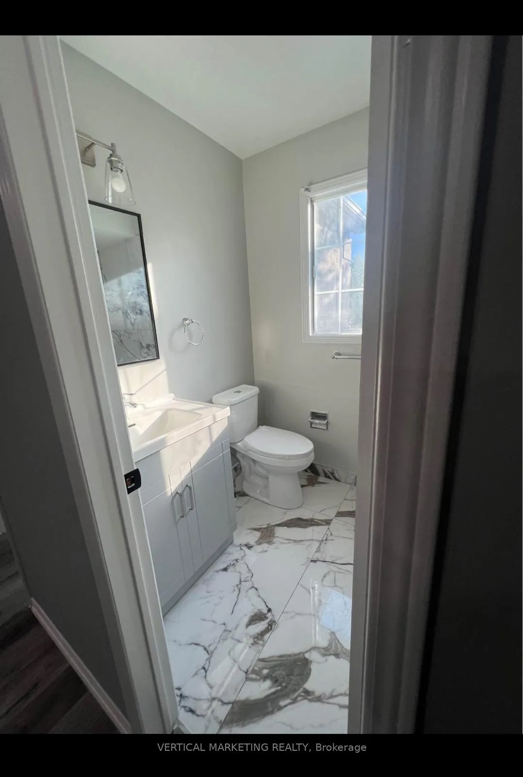 Photo 10 of 2073 Duberry Drive, Pickering, Brock Ridge — HOMEH