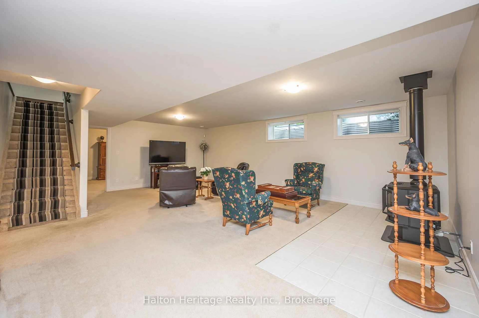 Photo 19 of 18 Rosslyn Drive, Brighton — HOMEH