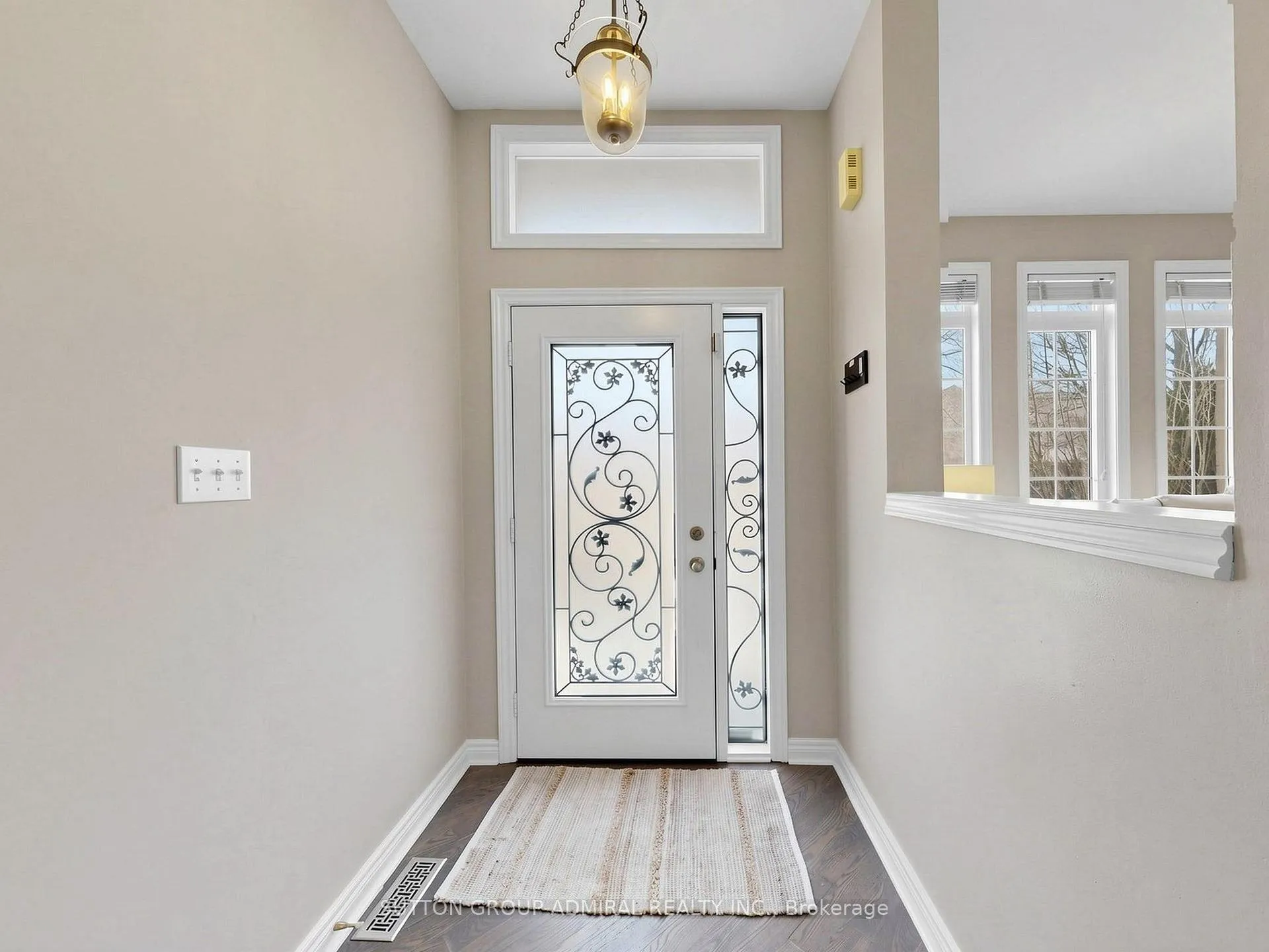Photo 3 of 36 Canelli Heights Court, Vaughan, Patterson — HOMEH