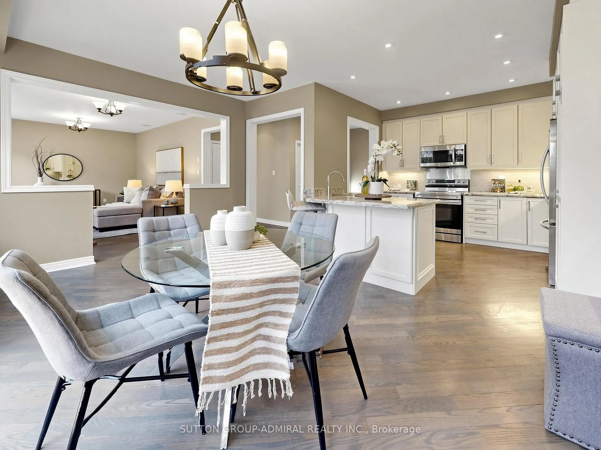 Photo 11 of 36 Canelli Heights Court, Vaughan, Patterson — HOMEH