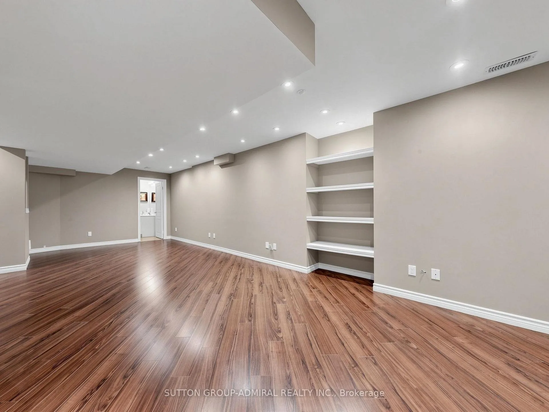Photo 33 of 36 Canelli Heights Court, Vaughan, Patterson — HOMEH