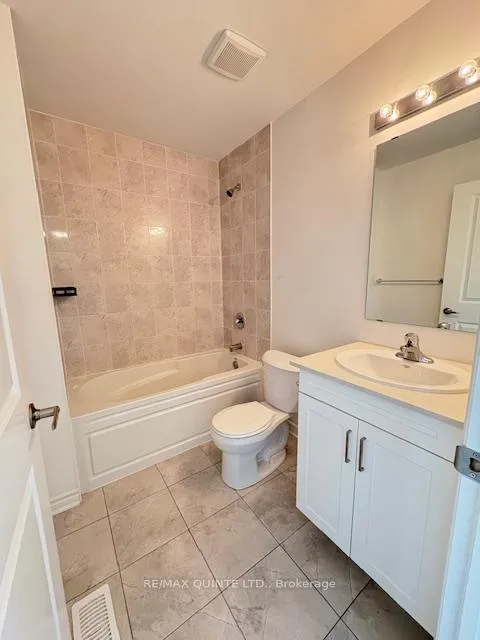 Photo 25 of 61 Lincoln Drive, Belleville, Belleville Ward — HOMEH